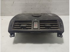 Recambio de moldura para mazda 3 berlina (bk) referencia OEM IAM   