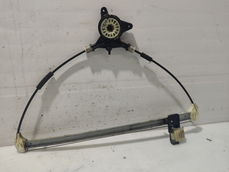 Recambio de elevalunas trasero izquierdo para mazda 3 berlina (bk) referencia OEM IAM BP4L73560D  