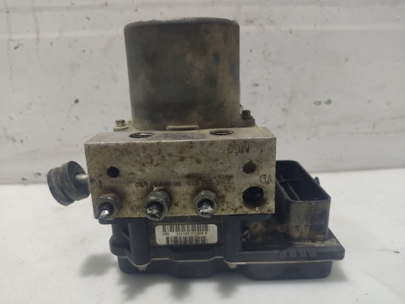 Recambio de abs para peugeot 308 1.6 hdi fap referencia OEM IAM 0265252070 9666957480 