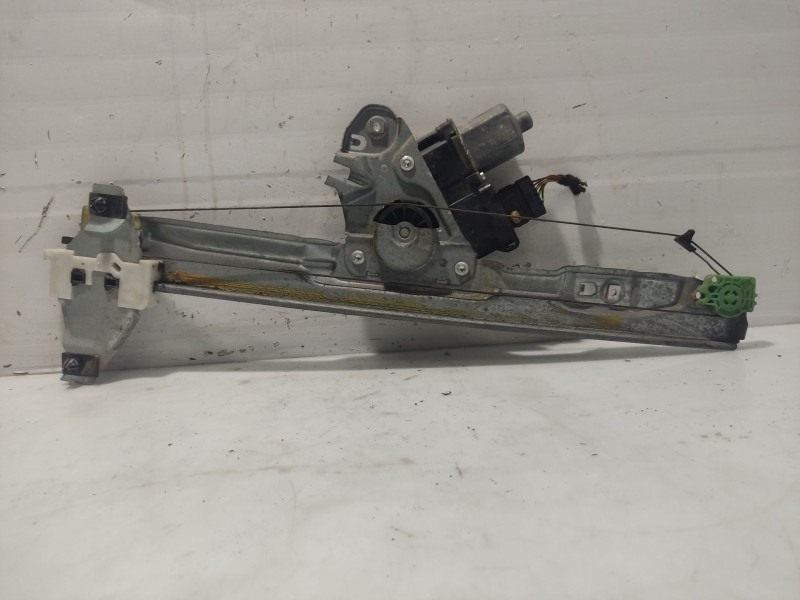 Recambio de elevalunas delantero derecho para peugeot 308 1.6 hdi fap referencia OEM IAM 9222CV  