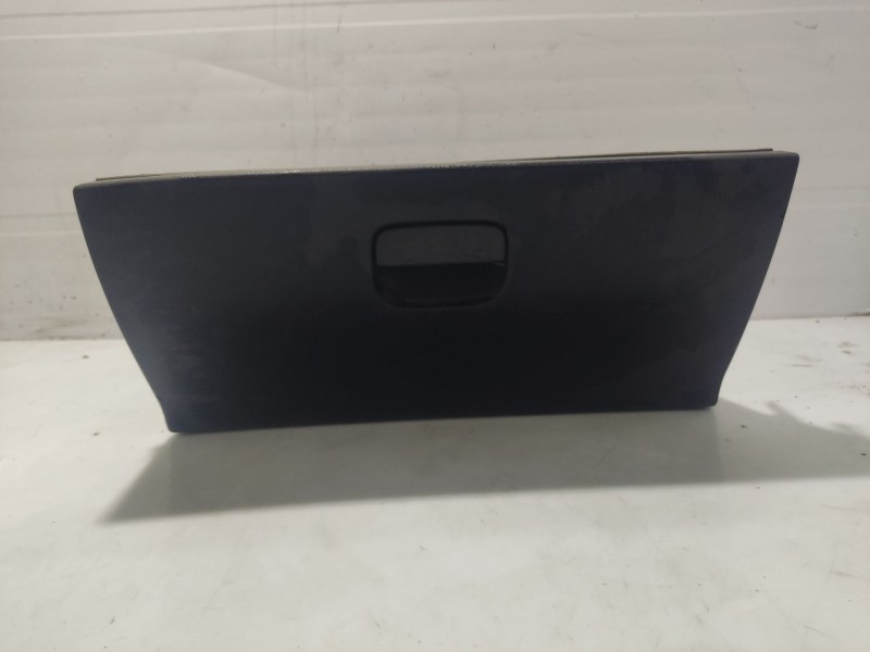 Recambio de guantera para peugeot 308 1.6 hdi fap referencia OEM IAM   