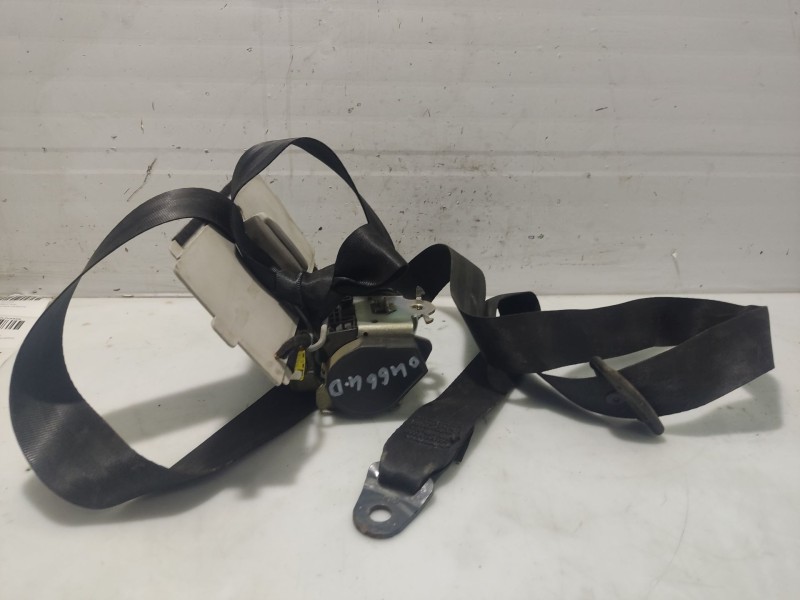 Recambio de cinturon seguridad delantero derecho para peugeot 308 1.6 hdi fap referencia OEM IAM   