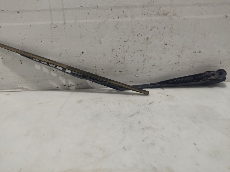 Recambio de brazo limpia trasero para suzuki ignis rm (mh) referencia OEM IAM 3882186G00  