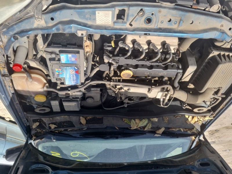 opel astra g sedán (t98) del año 2001