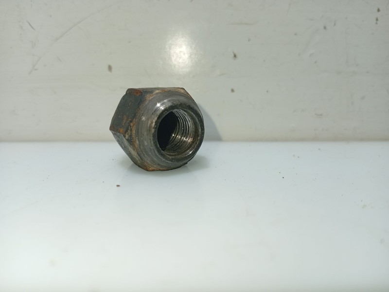 Recambio de tornillo para nissan terrano ii (r20) 2.7 td 4wd referencia OEM IAM 6080TR  