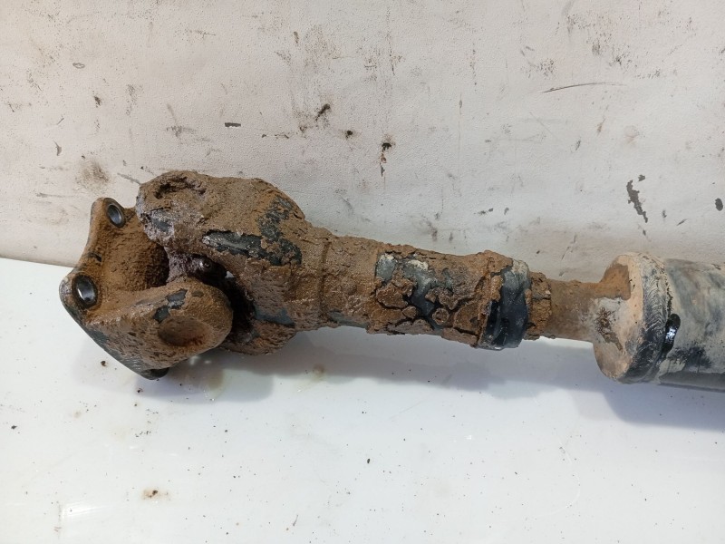 Recambio de cardan delantero para nissan terrano ii (r20) 2.7 td 4wd referencia OEM IAM 372000F000  