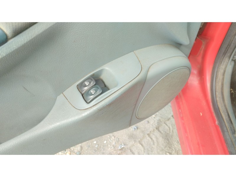 renault megane i classic (la0/1_) del año 1996