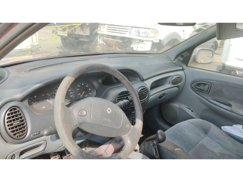 renault megane i classic (la0/1_) del año 1996