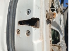 Recambio de cerradura puerta delantera izquierda para nissan terrano ii (r20) 2.7 td 4wd referencia OEM IAM 805010F065 805034F16