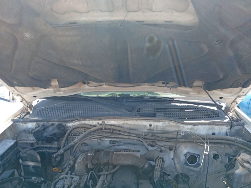 Recambio de moldura para nissan terrano ii (r20) 2.7 td 4wd referencia OEM IAM 661000F030  