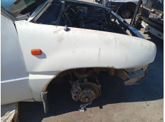 Recambio de aleta delantera derecha para nissan terrano ii (r20) 2.7 td 4wd referencia OEM IAM 631000F032  