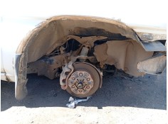 Recambio de paso de rueda delantero derecho para nissan terrano ii (r20) 2.7 td 4wd referencia OEM IAM 638420F010  