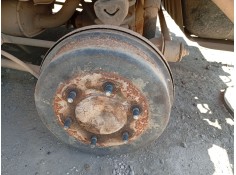 Recambio de tambor freno trasero izquierdo para nissan terrano ii (r20) 2.7 td 4wd referencia OEM IAM 432060F001  