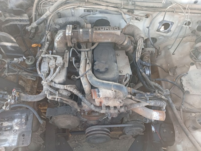 Recambio de carter para nissan terrano ii (r20) 2.7 td 4wd referencia OEM IAM 11110G2438  