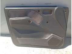 Recambio de guarnecido puerta delantera izquierda para nissan terrano ii (r20) 2.7 td 4wd referencia OEM IAM 809011F215  