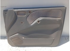 Recambio de guarnecido puerta delantera derecha para nissan terrano ii (r20) 2.7 td 4wd referencia OEM IAM 809001F215  