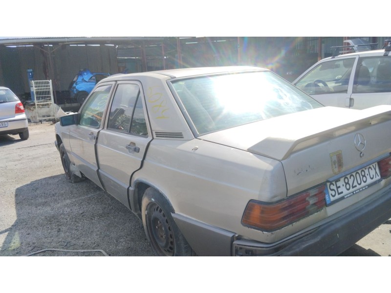 mercedes-benz 190 (w201) del año 1997