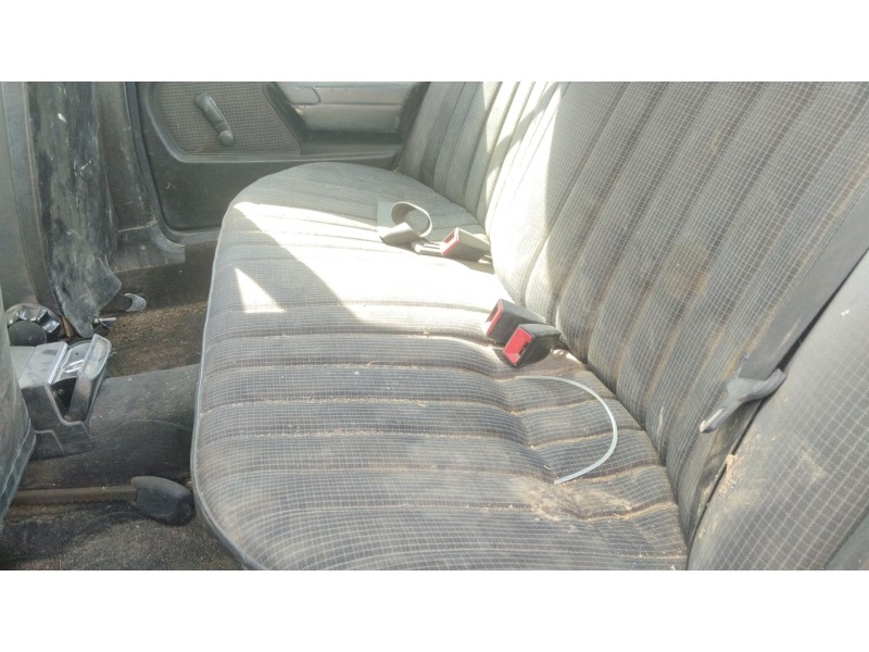 mercedes-benz 190 (w201) del año 1997