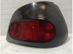 Recambio de piloto trasero derecho para renault megane i classic (la0/1_) 1.4 (la0e, la0v) referencia OEM IAM 7701040646  