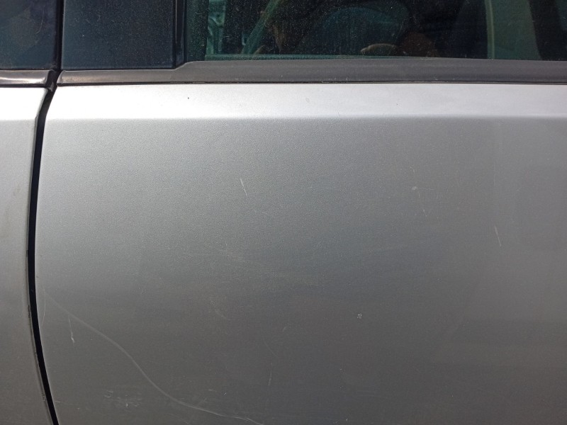 Recambio de puerta trasera izquierda para volkswagen polo iv (9n_, 9a_) 1.2 referencia OEM IAM 6Q6833055H  