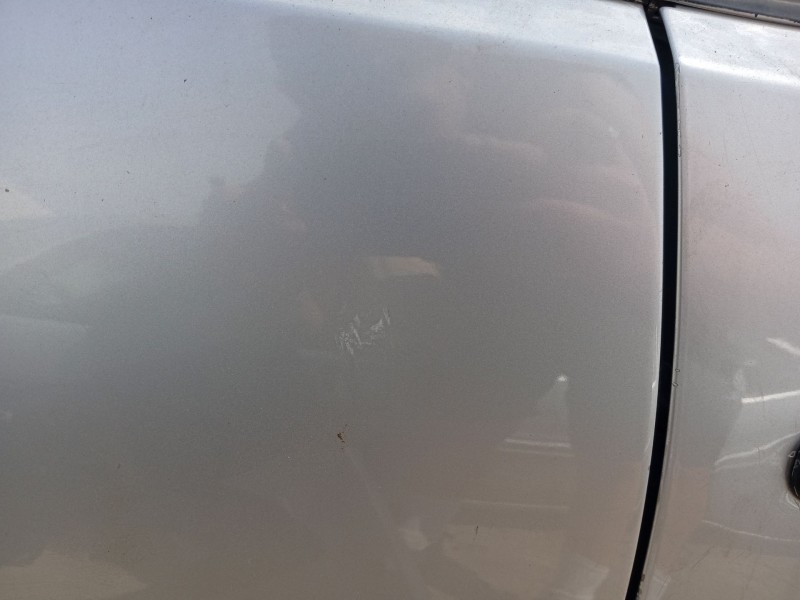 Recambio de puerta trasera derecha para volkswagen polo iv (9n_, 9a_) 1.2 referencia OEM IAM 6Q6833056H  