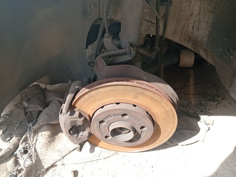 Recambio de mangueta delantera izquierda para volkswagen polo iv (9n_, 9a_) 1.2 referencia OEM IAM 6Q0407255AC  