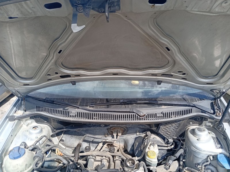 Recambio de moldura para volkswagen polo iv (9n_, 9a_) 1.2 referencia OEM IAM 6Q1819415B  