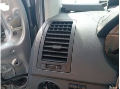 Recambio de aireador calefaccion para volkswagen polo iv (9n_, 9a_) 1.2 referencia OEM IAM 6Q0819703  