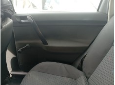 Recambio de guarnecido puerta trasera derecha para volkswagen polo iv (9n_, 9a_) 1.2 referencia OEM IAM 6Q6867212F  