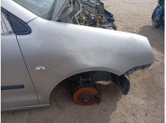 Recambio de aleta delantera derecha para volkswagen polo iv (9n_, 9a_) 1.2 referencia OEM IAM 6Q0821106C  