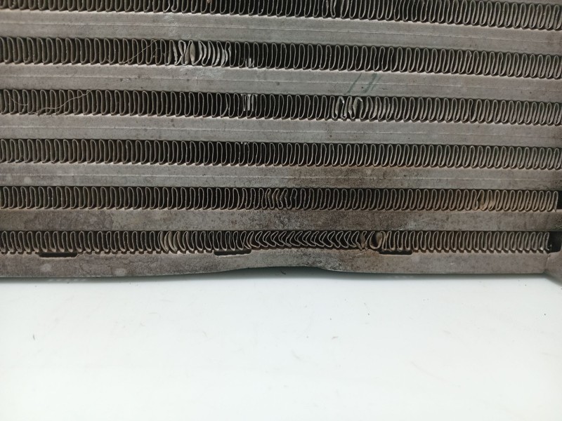 Recambio de intercooler para ford ka (ru8) 1.3 tdci referencia OEM IAM 1560794  