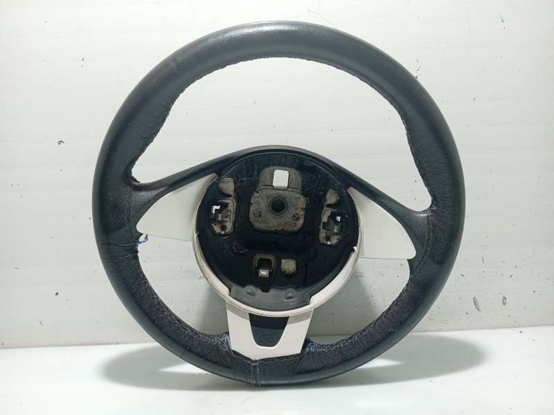 Recambio de volante para ford ka (ru8) 1.3 tdci referencia OEM IAM 61993150C D2131991 