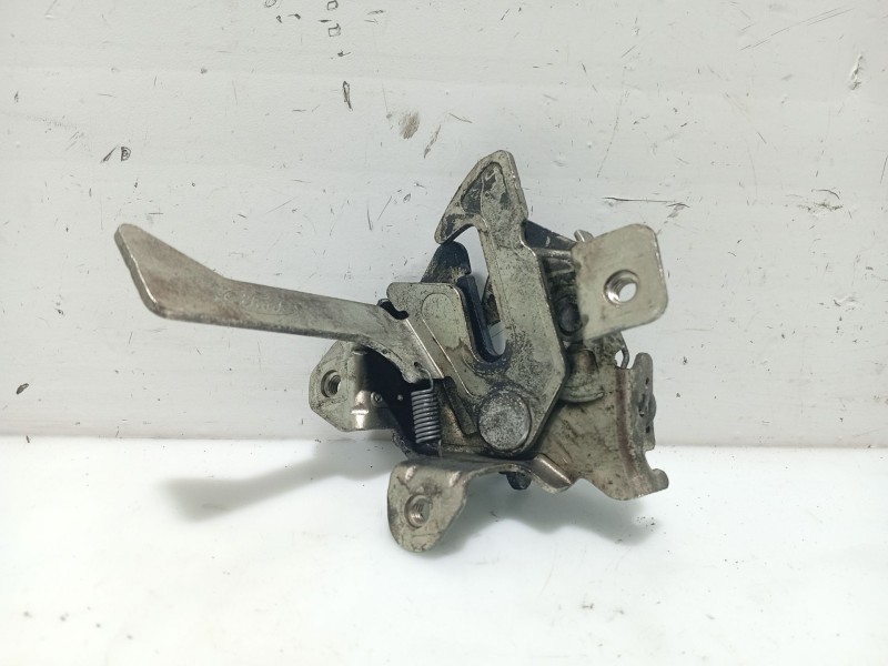 Recambio de cerradura capot para ford ka (ru8) 1.3 tdci referencia OEM IAM 1738714  