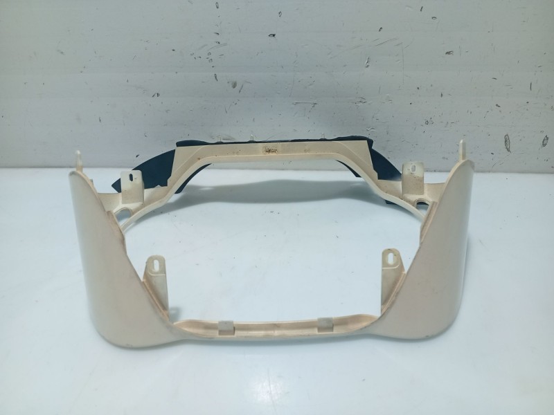 Recambio de moldura para ford ka (ru8) 1.3 tdci referencia OEM IAM 5550050519 5550050514 5550050505