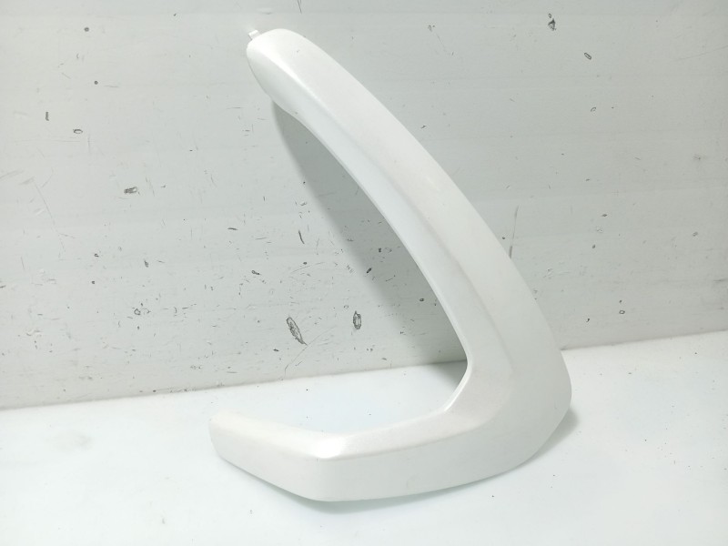 Recambio de moldura para ford ka (ru8) 1.3 tdci referencia OEM IAM 1693014  