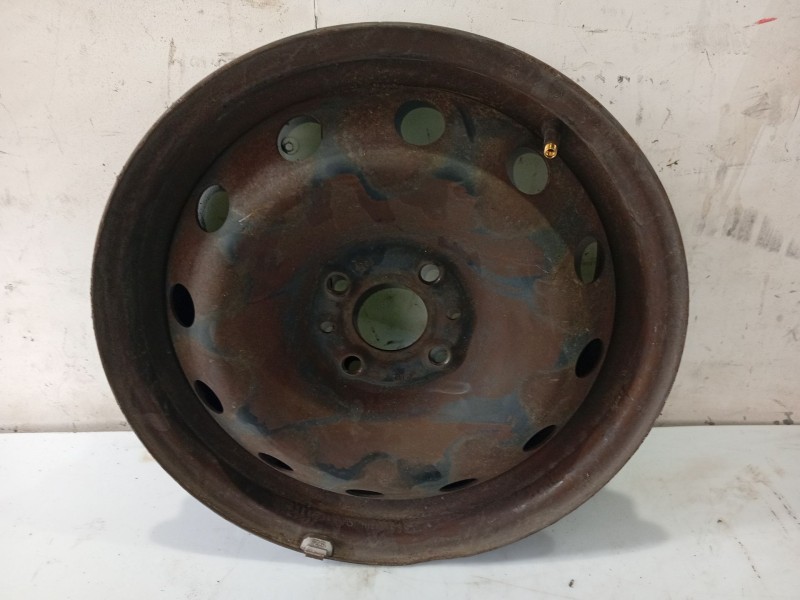 Recambio de llanta trasera izquierda para ford ka (ru8) 1.3 tdci referencia OEM IAM 1824229  