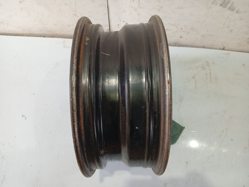 Recambio de llanta trasera izquierda para ford ka (ru8) 1.3 tdci referencia OEM IAM 1824229  