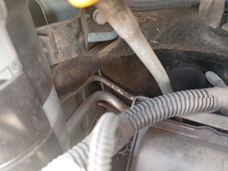 Recambio de tubos aire acondicionado para ford ka (ru8) 1.3 tdci referencia OEM IAM 1549878  