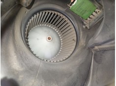 Recambio de ventilador calefaccion para ford ka (ru8) 1.3 tdci referencia OEM IAM 1557648  