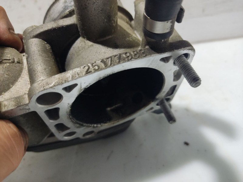 Recambio de caja mariposa para opel astra g sedán (t98) 1.6 (f69) referencia OEM IAM   