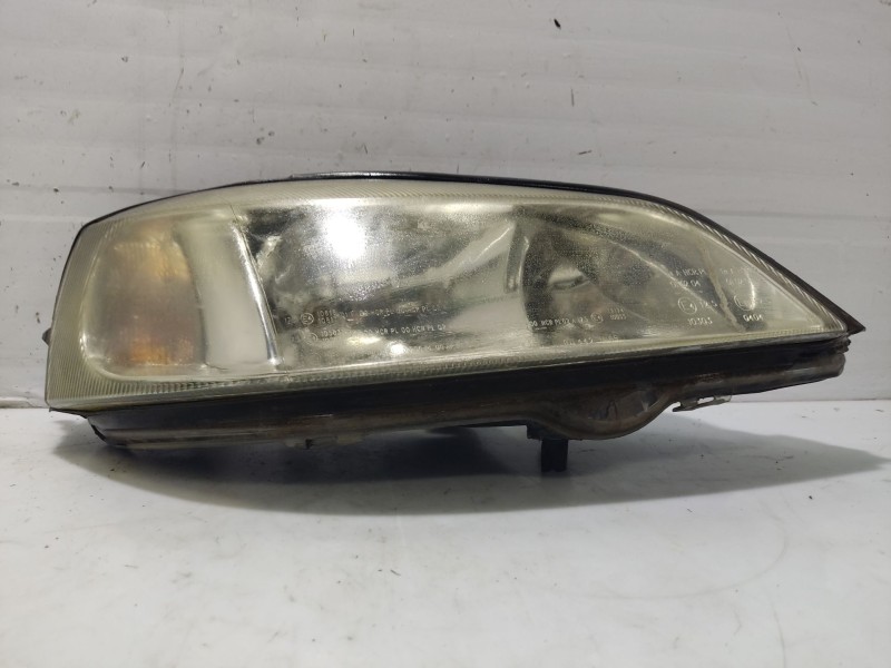 Recambio de faro derecho para opel astra g sedán (t98) 1.6 (f69) referencia OEM IAM 93175369  