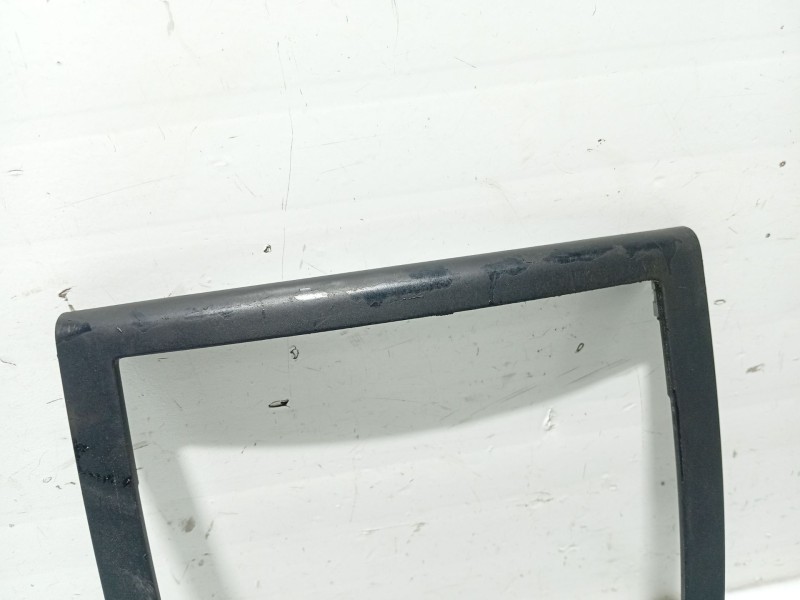 Recambio de moldura para volkswagen touareg (7la, 7l6, 7l7) 2.5 r5 tdi referencia OEM IAM 7L6863337C  