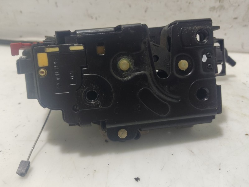 Recambio de cerradura puerta delantera izquierda para volkswagen golf v berlina (1k1) referencia OEM IAM 3D1837015AP  