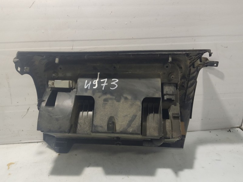 Recambio de guantera para volkswagen golf v berlina (1k1) referencia OEM IAM   