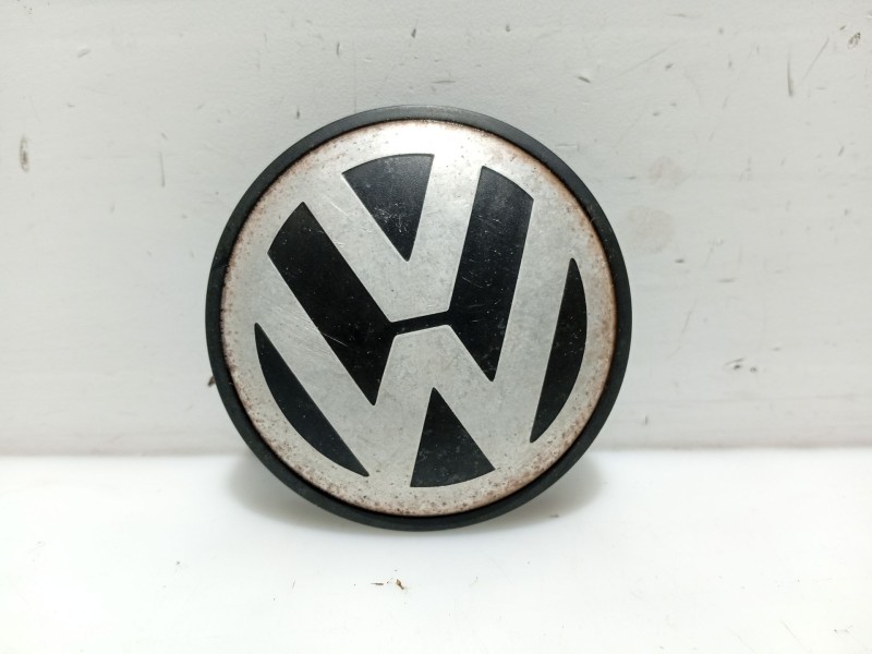 Recambio de tapacubos para volkswagen touareg (7la, 7l6, 7l7) 2.5 r5 tdi referencia OEM IAM 7L6601149B  