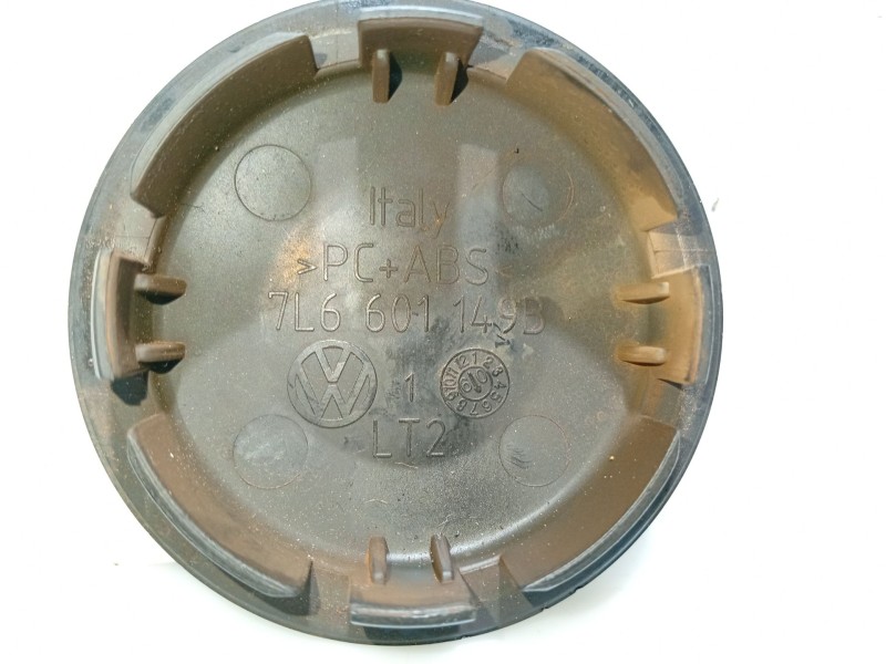 Recambio de tapacubos para volkswagen touareg (7la, 7l6, 7l7) 2.5 r5 tdi referencia OEM IAM 7L6601149B  