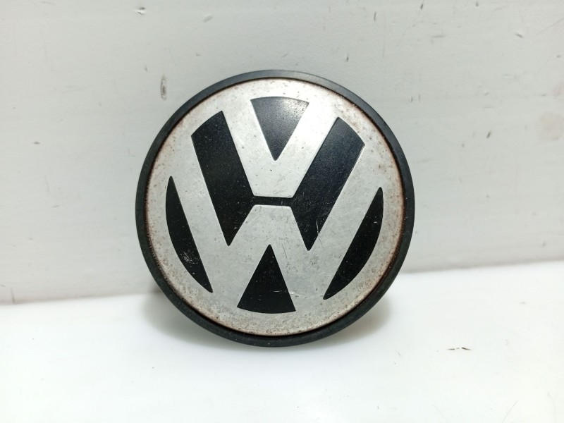 Recambio de tapacubos para volkswagen touareg (7la, 7l6, 7l7) 2.5 r5 tdi referencia OEM IAM 7L6601149B  