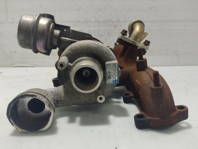 Recambio de turbocompresor para seat ibiza iii (6l1) 1.9 tdi referencia OEM IAM 038253010B 038253014BX 