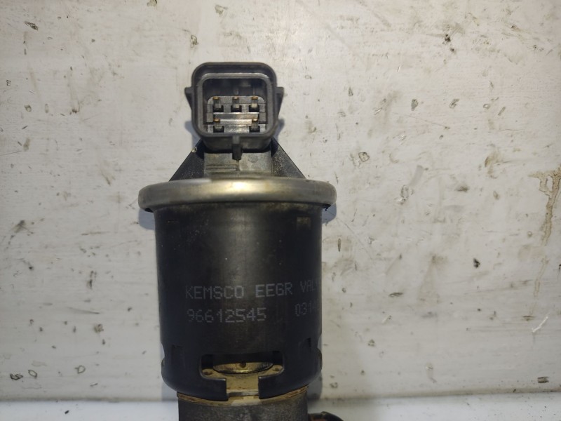 Recambio de valvula egr para daewoo matiz (m100, m150) 0.8 referencia OEM IAM 96612545  