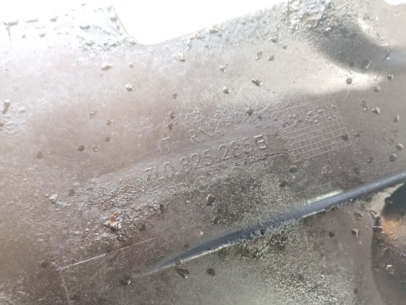 Recambio de cubrecarter para volkswagen touareg (7la, 7l6, 7l7) 2.5 r5 tdi referencia OEM IAM 7L0825285B  